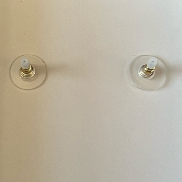 Disney Baublebar Mickey Mouse Santa Claus Beaded Pierced Earrings - Picture 3 of 6